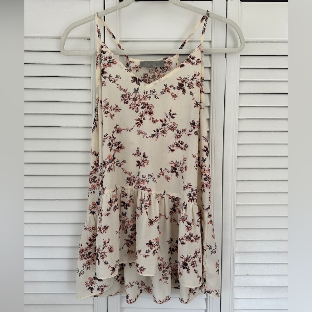 fab’rik Boutique Floral Tank